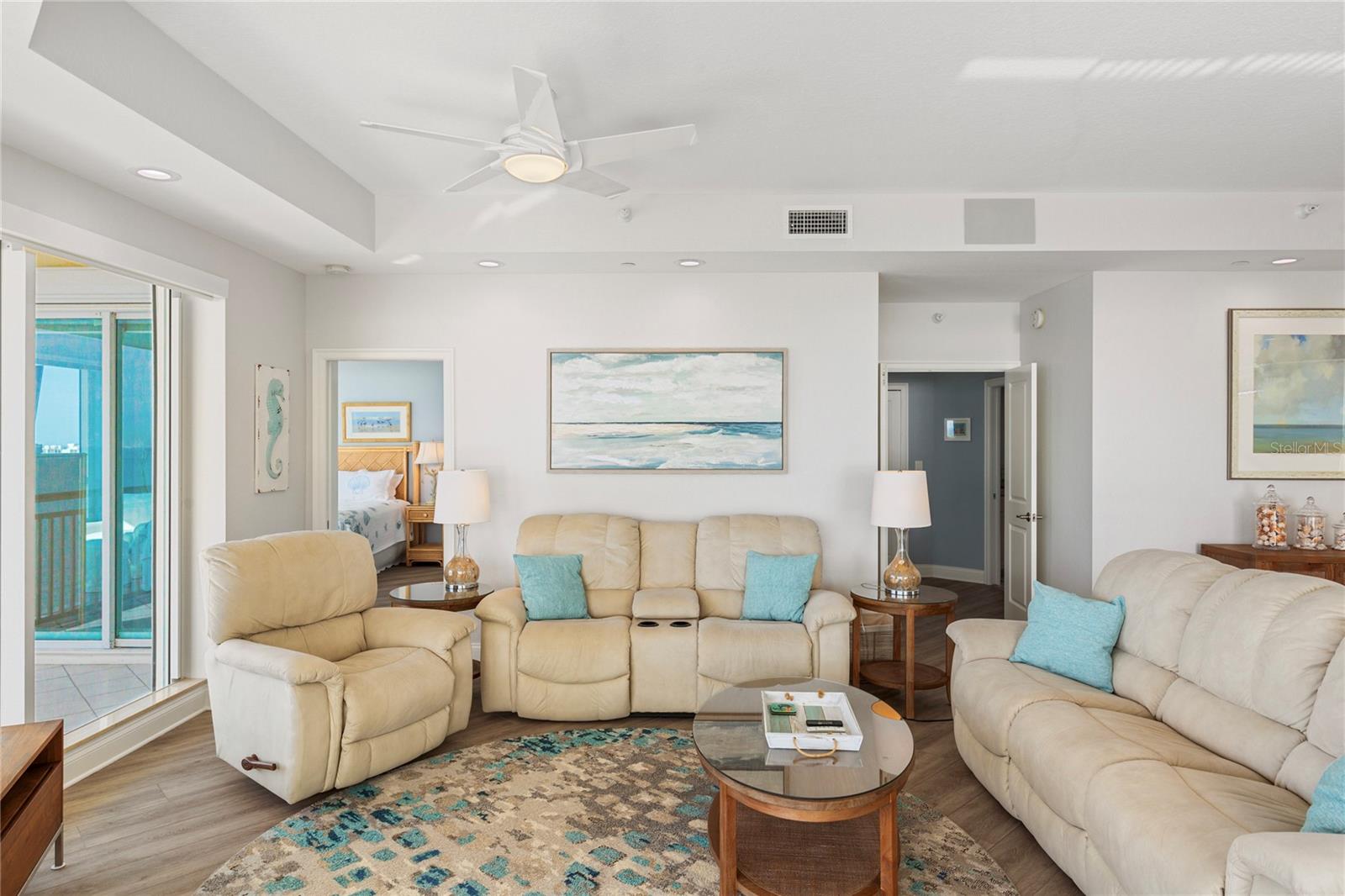 GRANDE ON SAND KEY - Residential