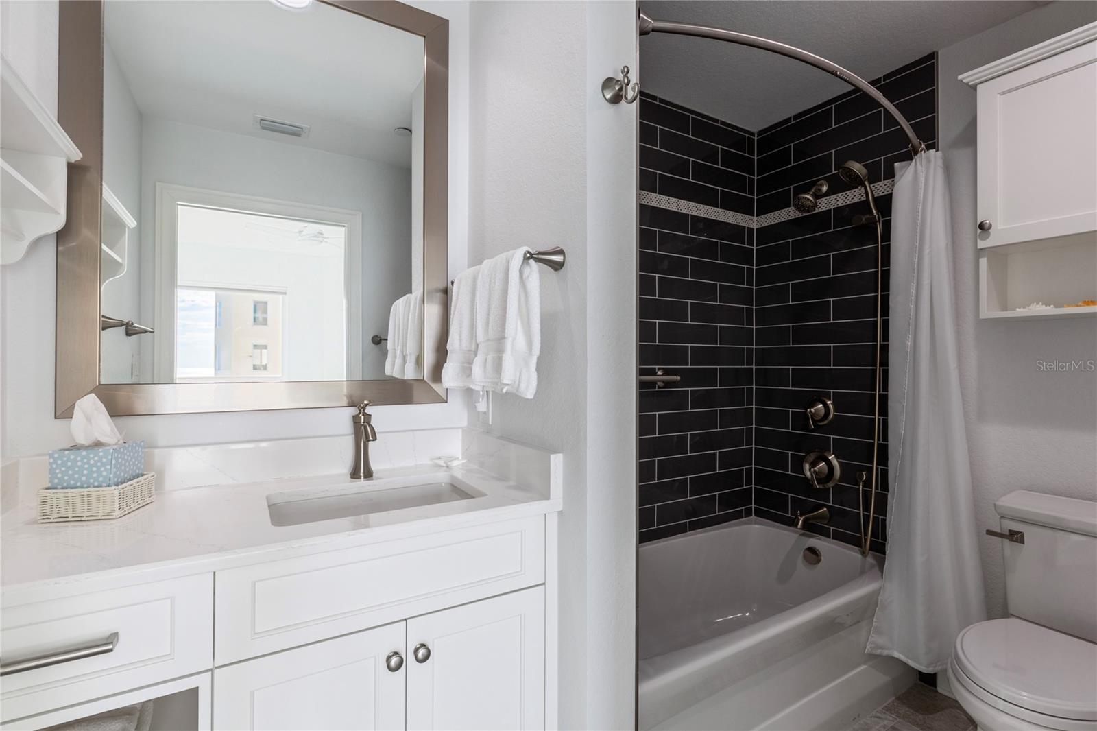 GRANDE ON SAND KEY - Residential