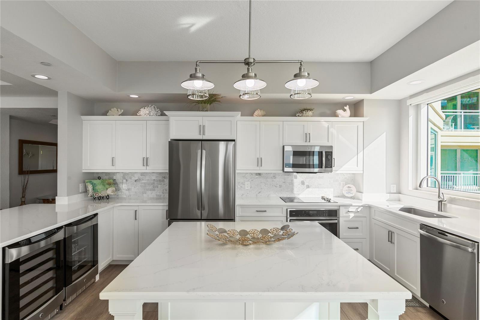 GRANDE ON SAND KEY - Residential