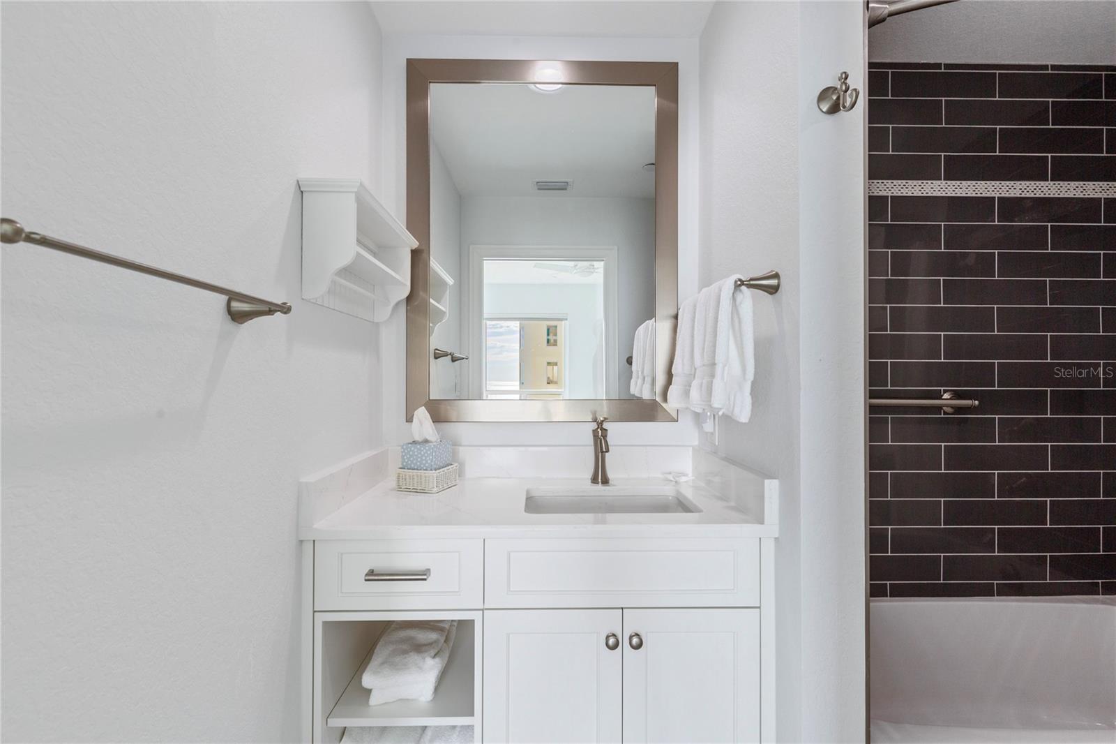 GRANDE ON SAND KEY - Residential