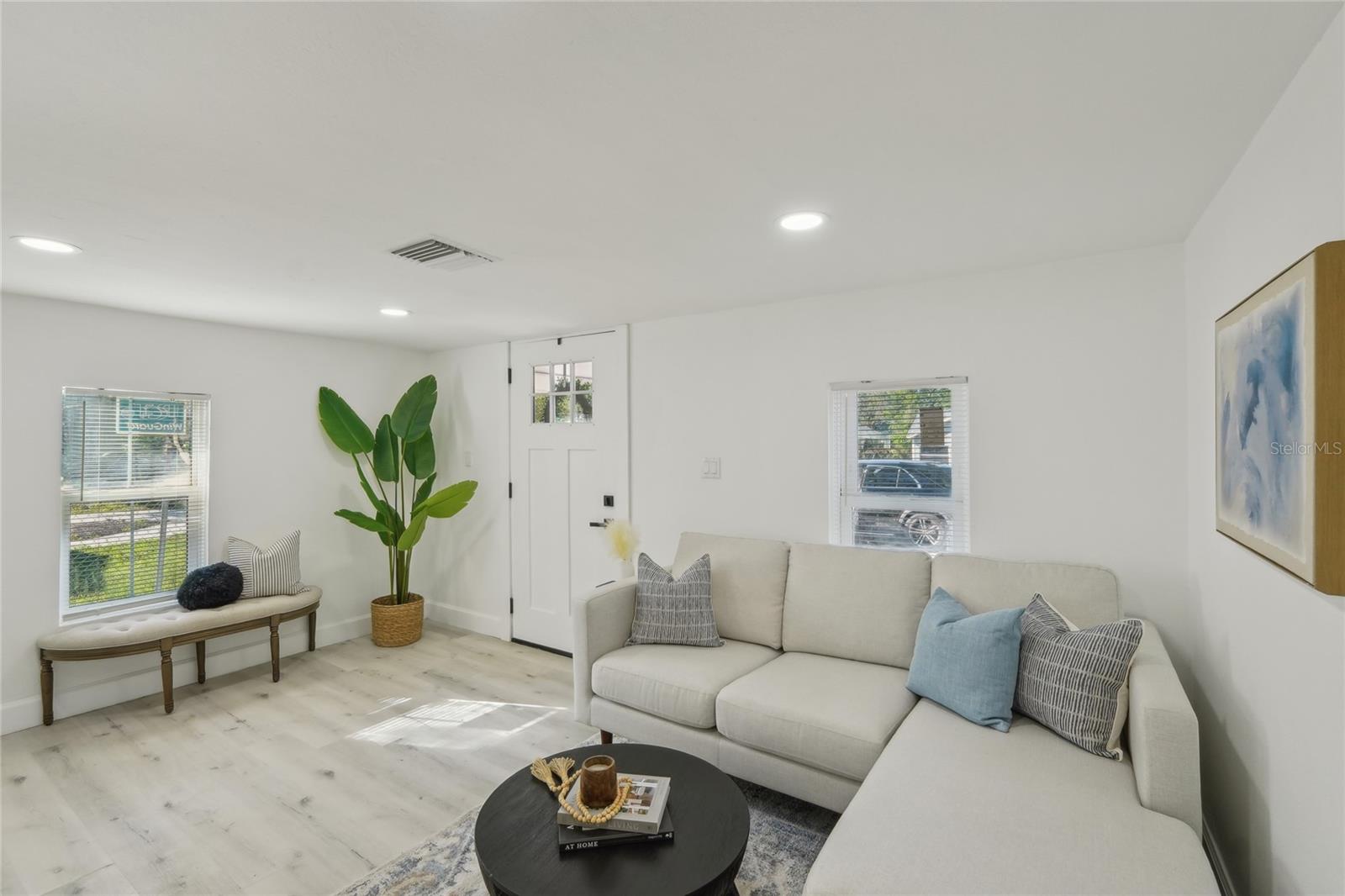 2111 E ELLICOTT STREET