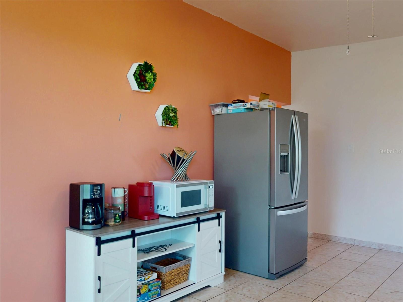 SOLAR 3 CALLE ARCHIPIELAGO - Residential