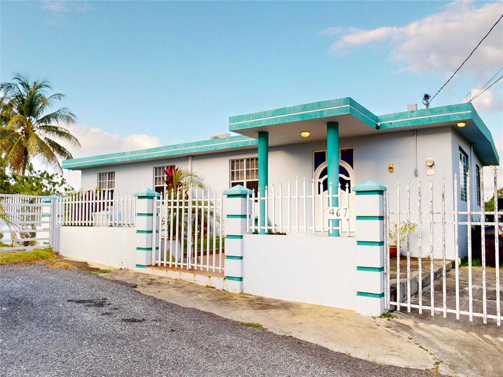 SOLAR 3 CALLE ARCHIPIELAGO - Residential