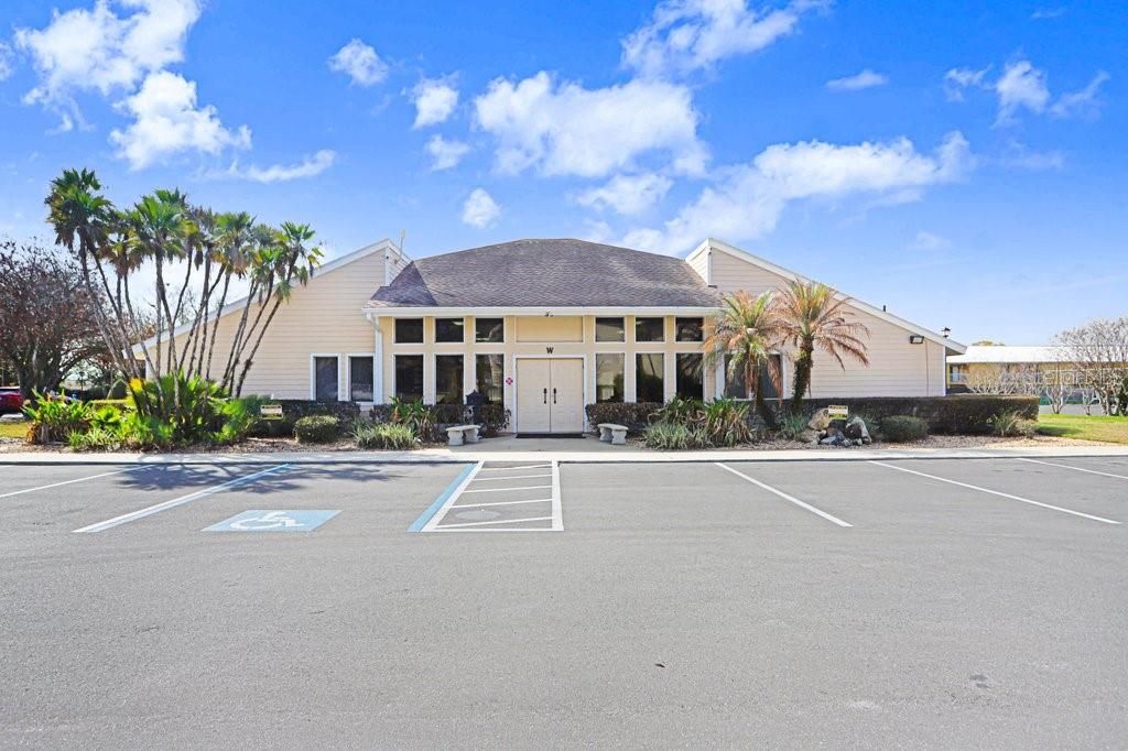 KIMBERLEA CONDO 04 - Residential