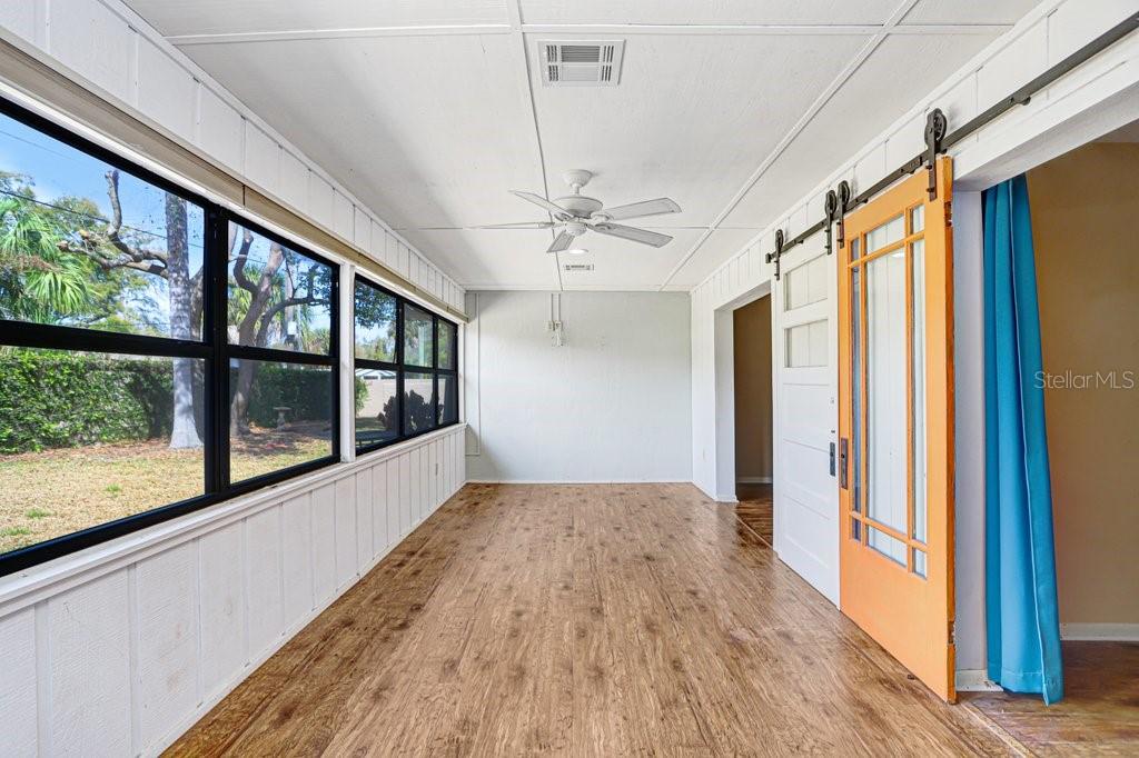 KIMBERLEA CONDO 04 - Residential