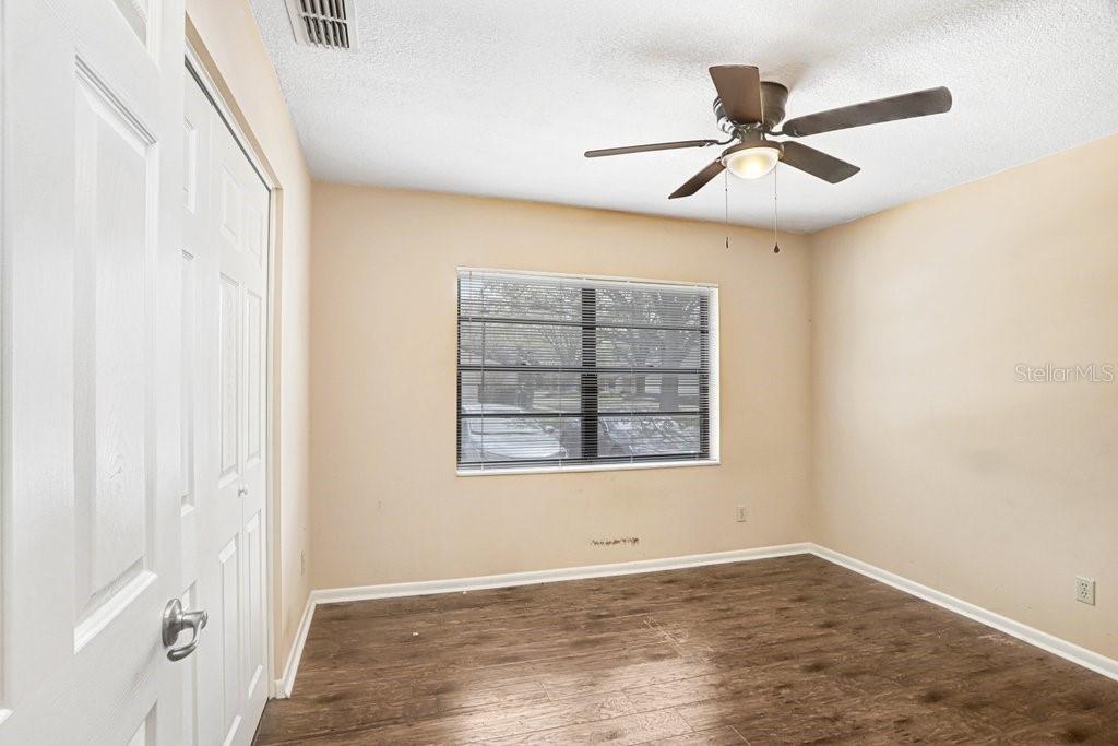 KIMBERLEA CONDO 04 - Residential