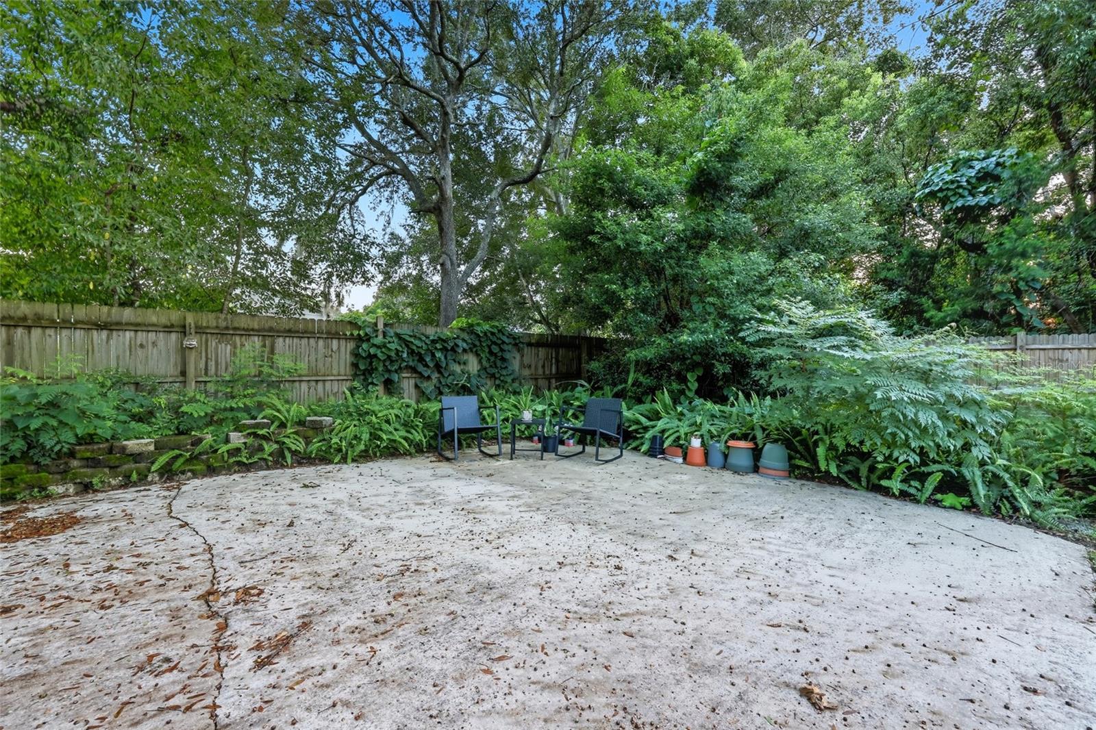 PLANTATION ESTATES UNIT 01 - Residential