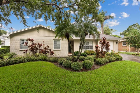 Photo of 4208 N River View Avenue, Tampa, FL 33607 (MLS # TB8557291)