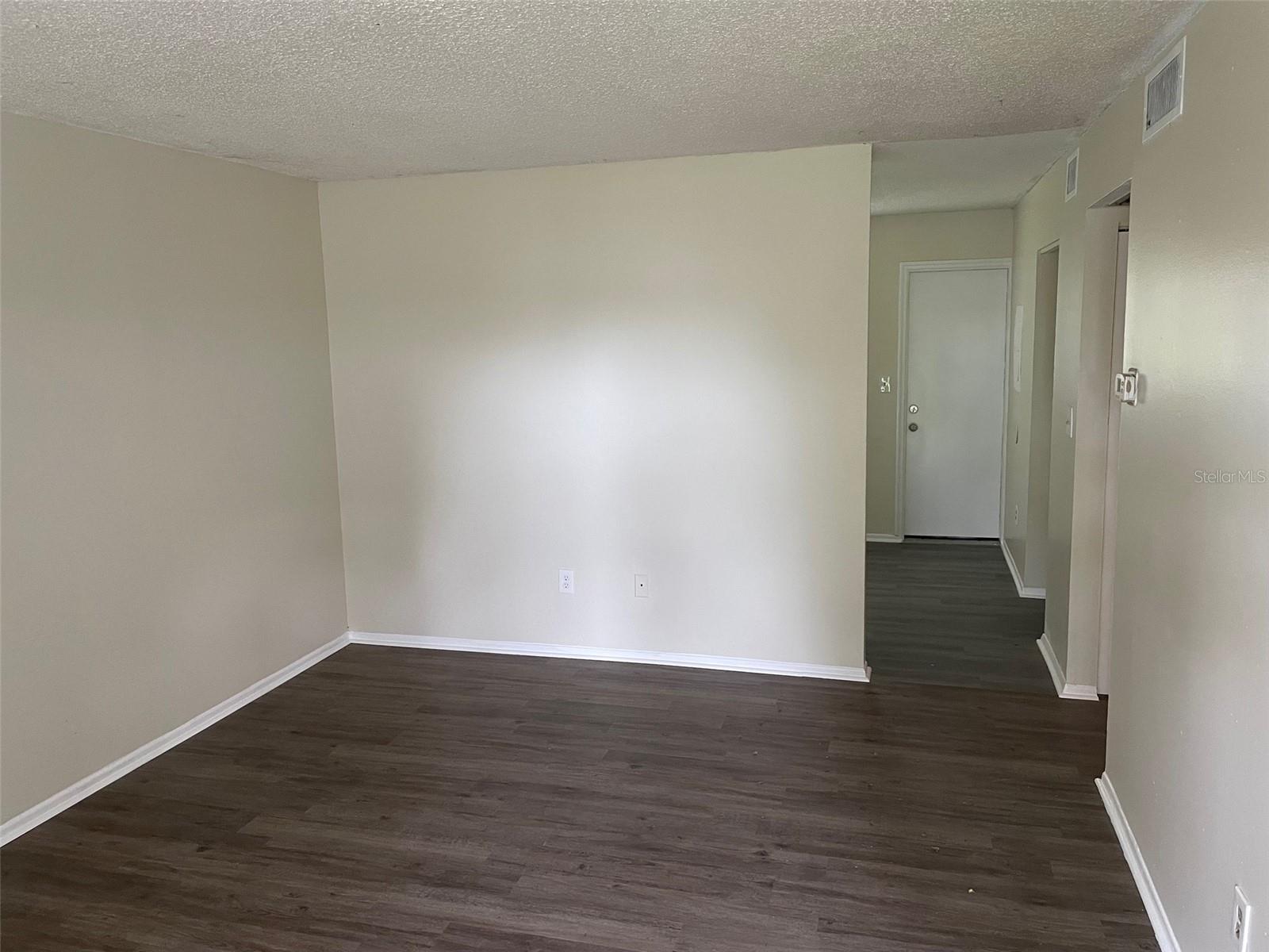 EDGEWOOD 3RD ADD - Residential Lease
