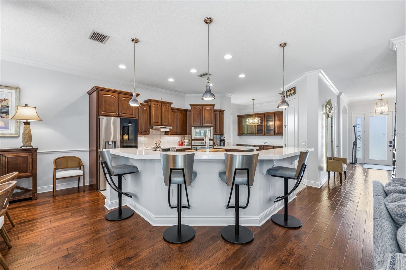 3210 W VILLA ROSA STREET