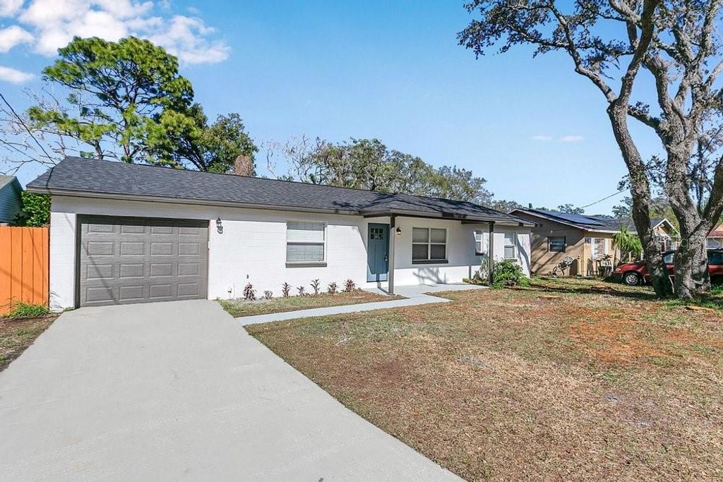 Photo of 6435 Chantry Street, Orlando, FL 32835 (MLS # O6377165)