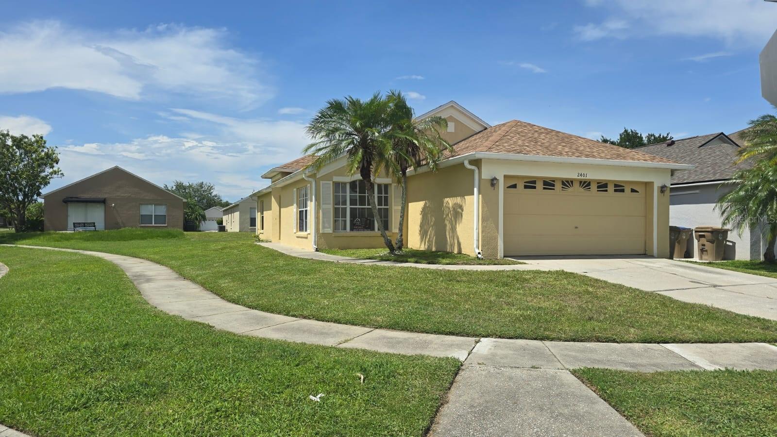 2401 CEDARFIELD LANE