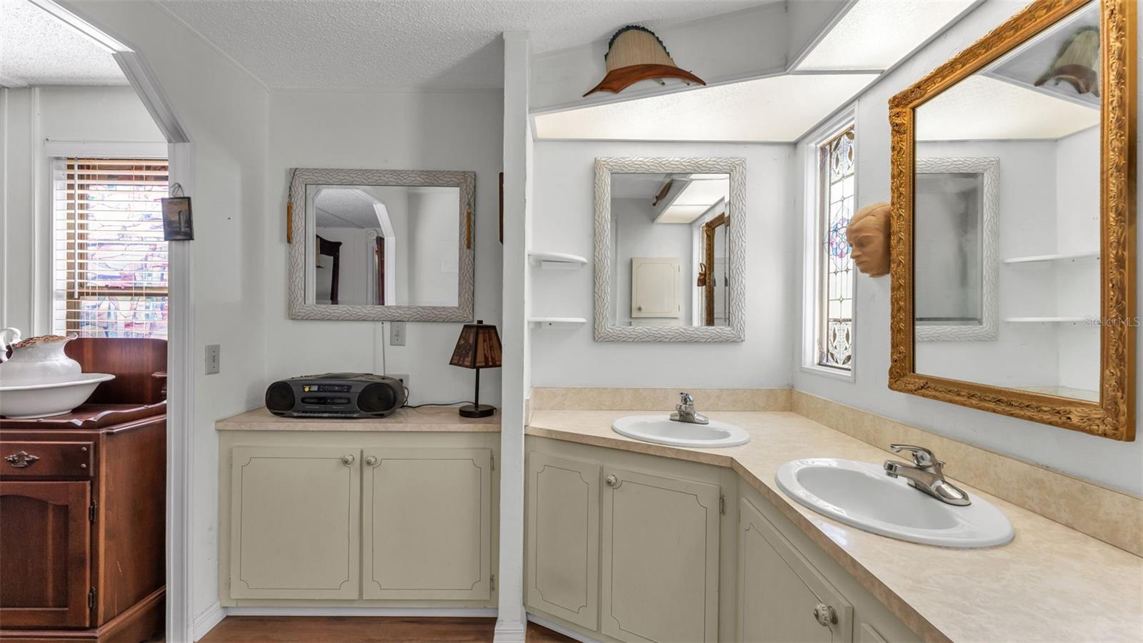 BROOKRIDGE COMM - Residential