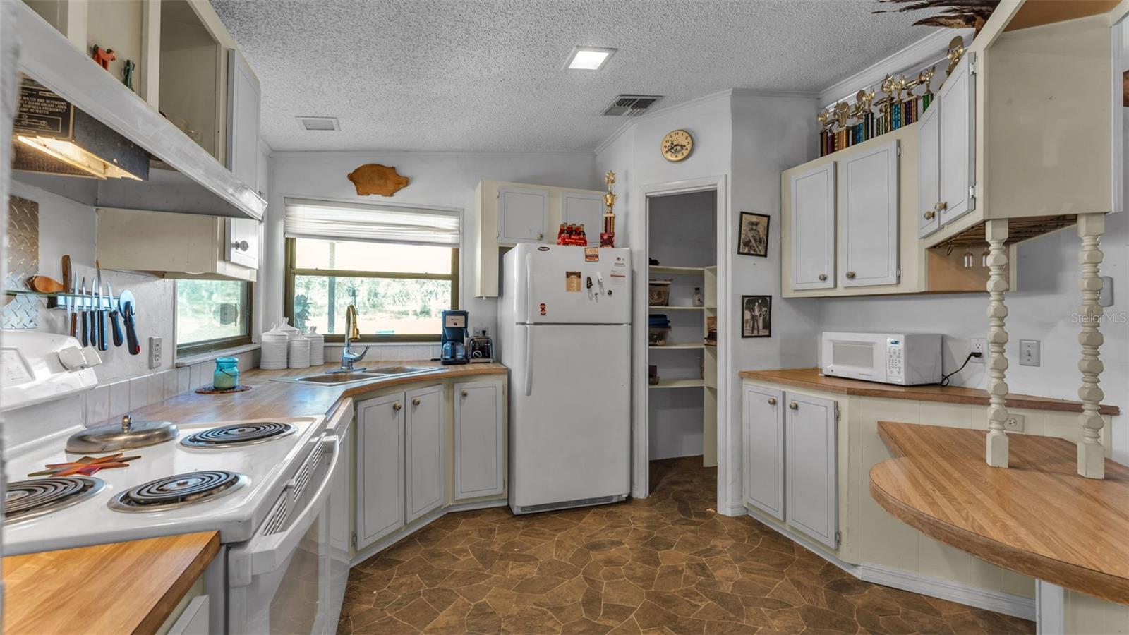 BROOKRIDGE COMM - Residential
