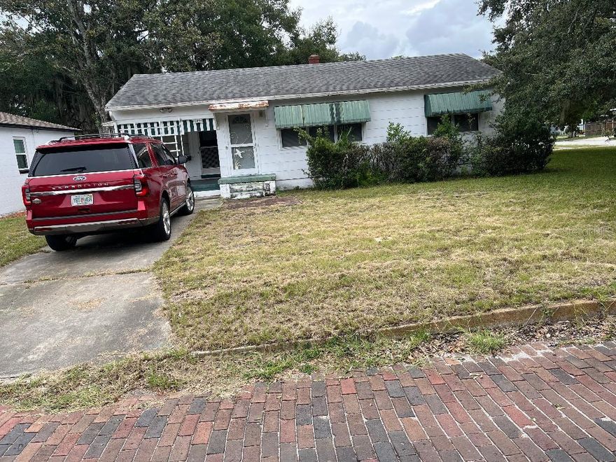 A great buy for a first time home owner as a fixer upper and "as is" condition. Nice quiet neighborhood close to downtown Apopka. A very desirable corner lot with oak trees. Don't miss out on this opportunity to buy this home for only $220,000.  .The city park and recreational area is just a few blocks from this home.
