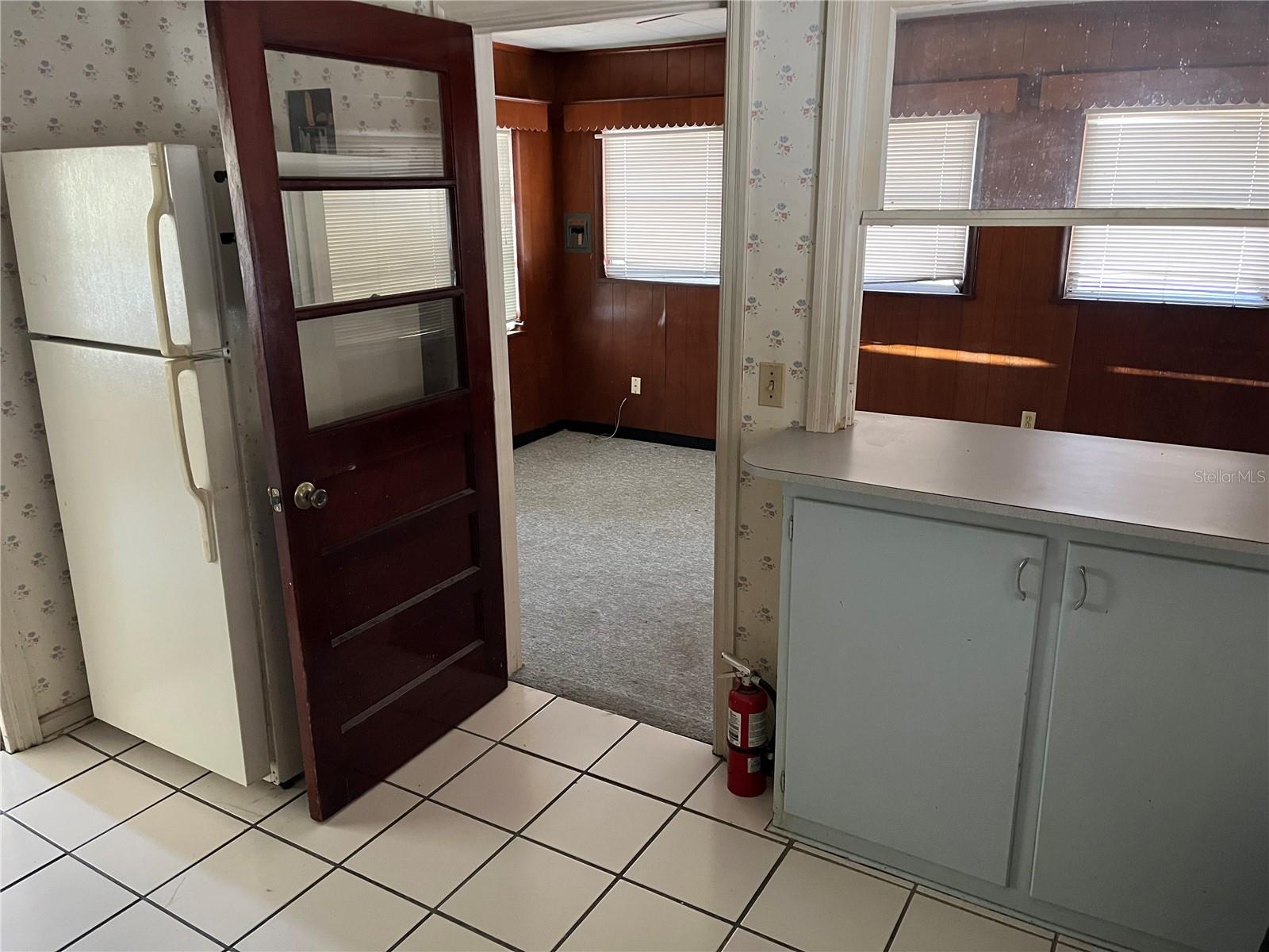 DAVIS & MITCHELLS ADD - Residential