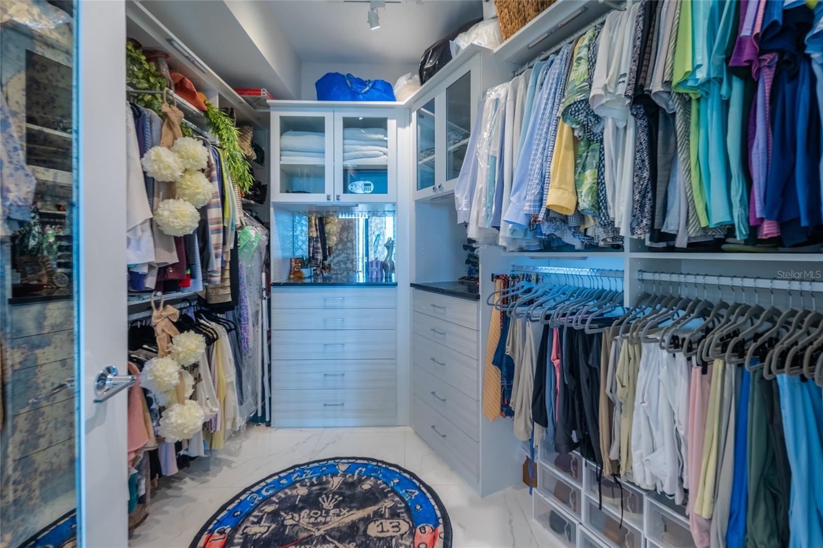 VUE SARASOTA BAY - Residential Lease