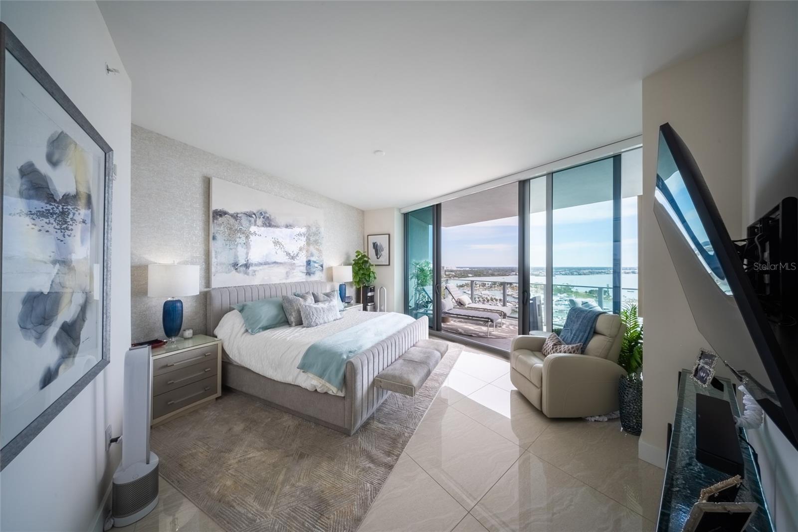 VUE SARASOTA BAY - Residential Lease