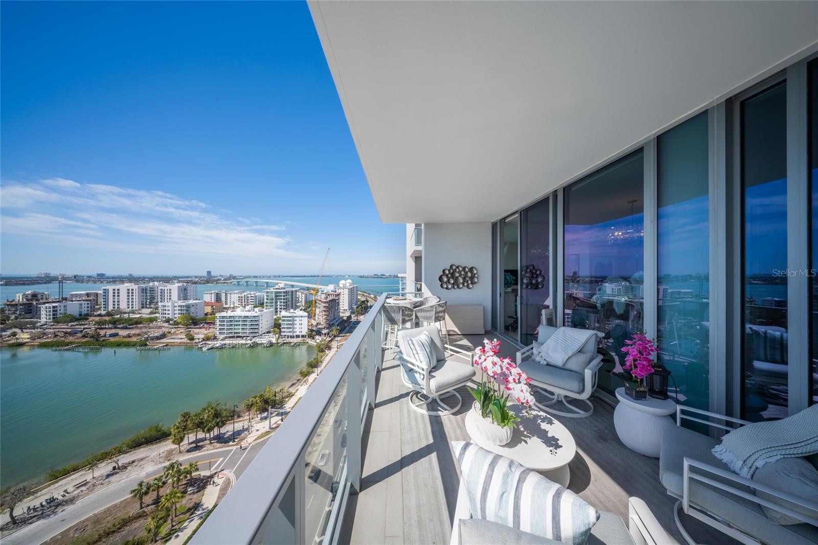 VUE SARASOTA BAY - Residential Lease