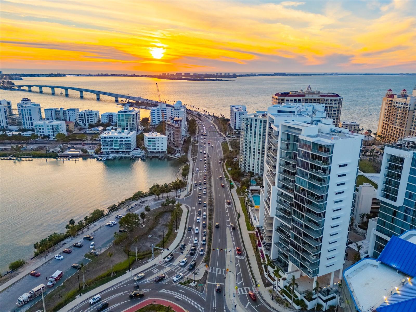 VUE SARASOTA BAY - Residential Lease