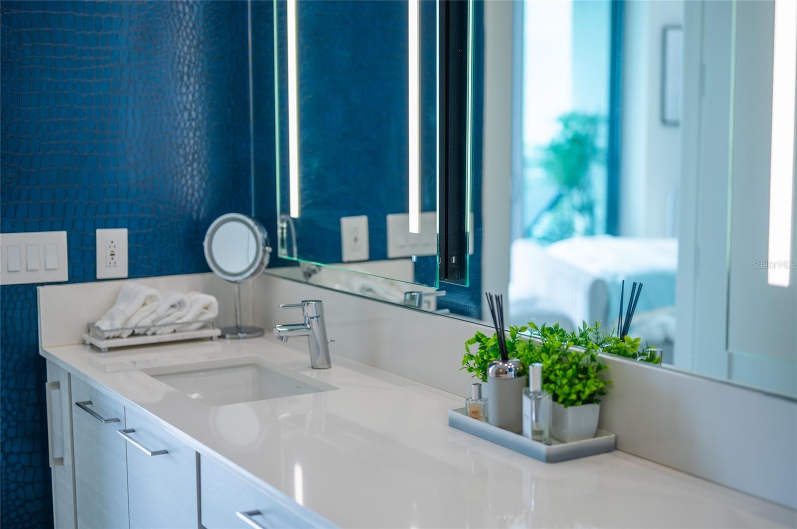 VUE SARASOTA BAY - Residential Lease