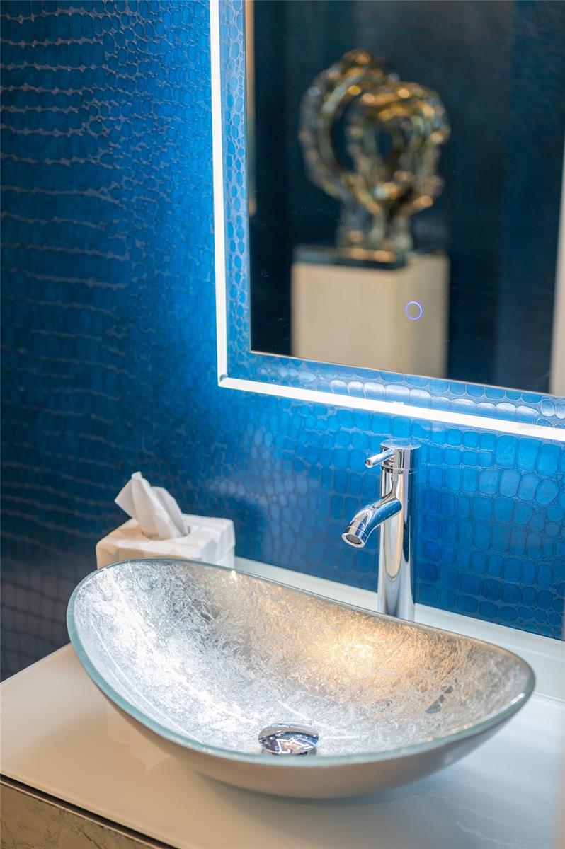 VUE SARASOTA BAY - Residential Lease