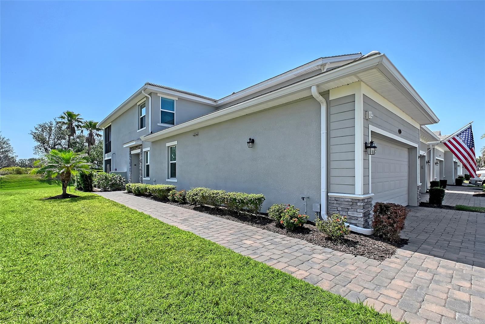 1017 TIDEWATER SHORES LOOP 1017