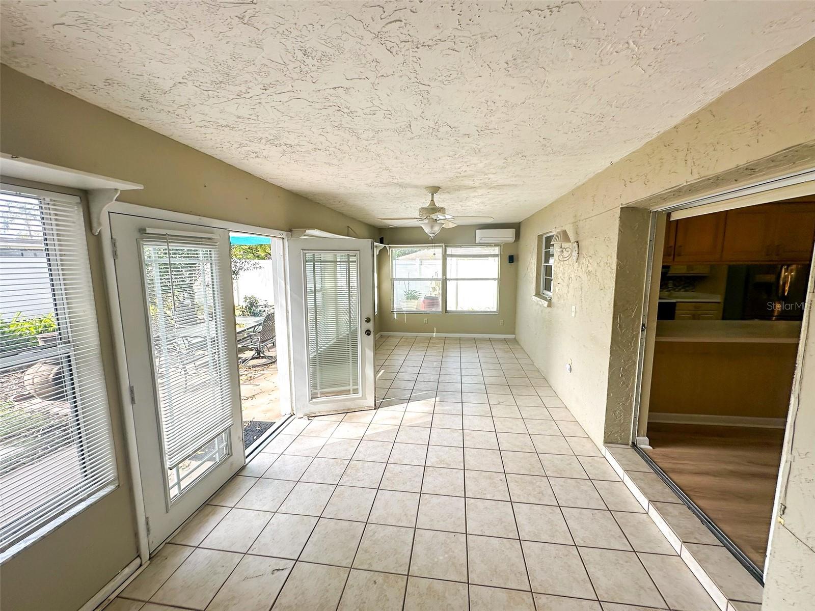 UNIVERSITY PINES - Residential