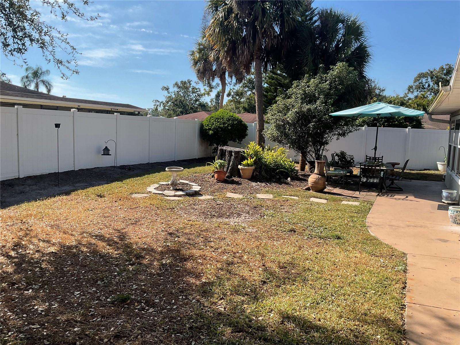 UNIVERSITY PINES - Residential