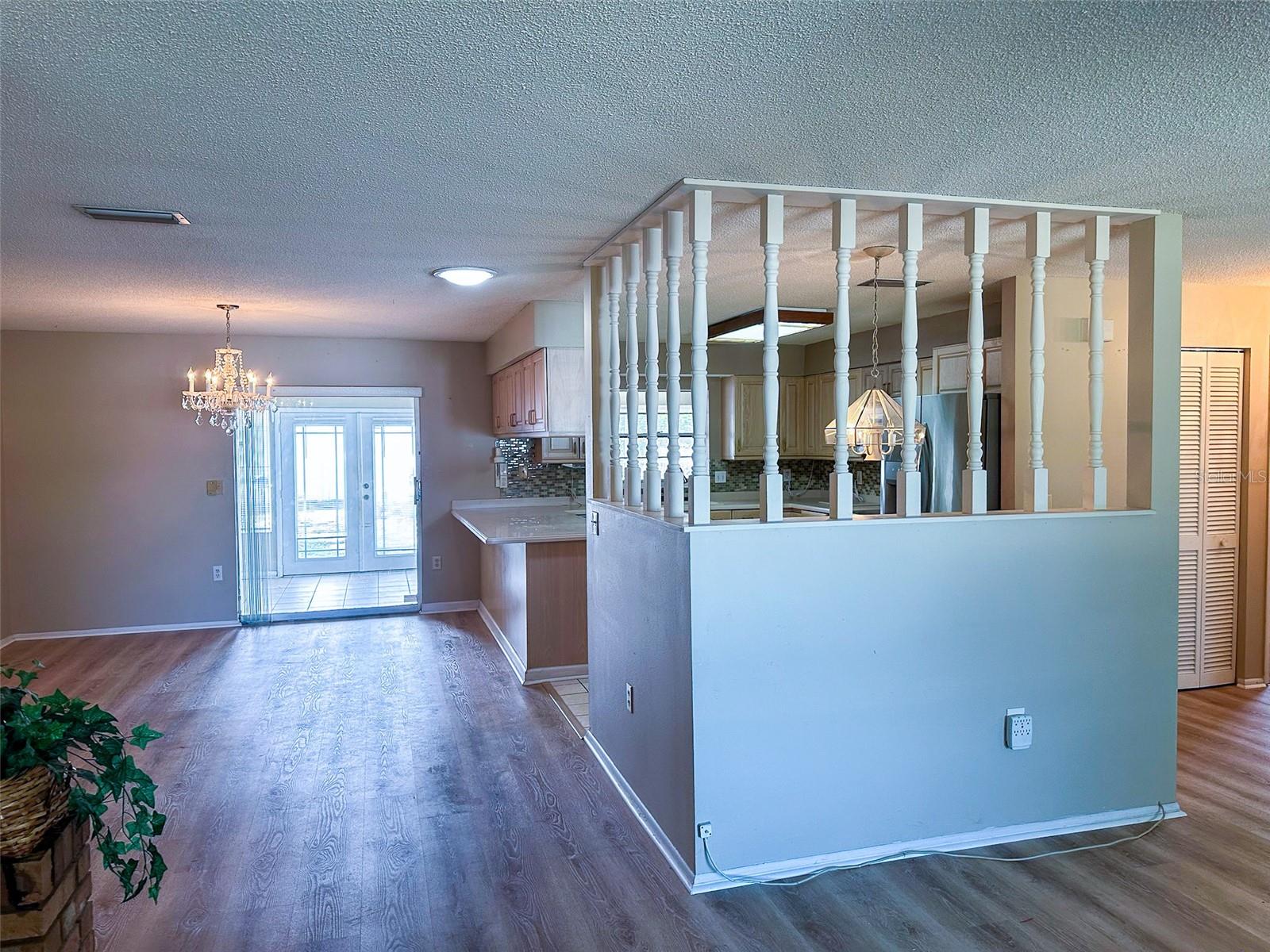 UNIVERSITY PINES - Residential