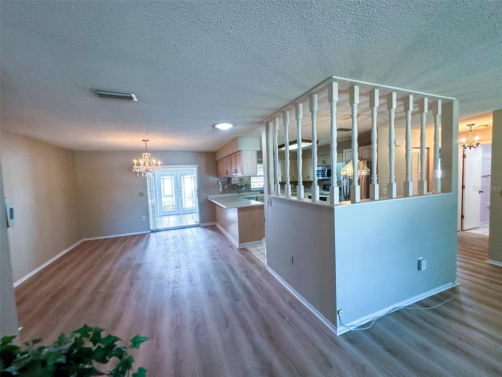 UNIVERSITY PINES - Residential