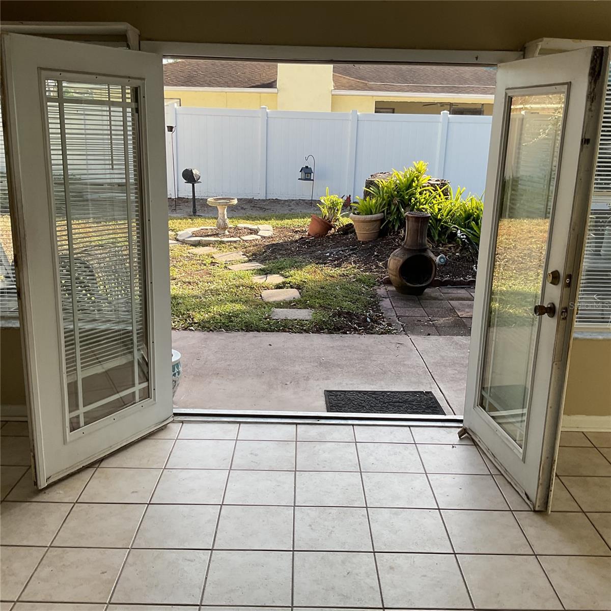 UNIVERSITY PINES - Residential