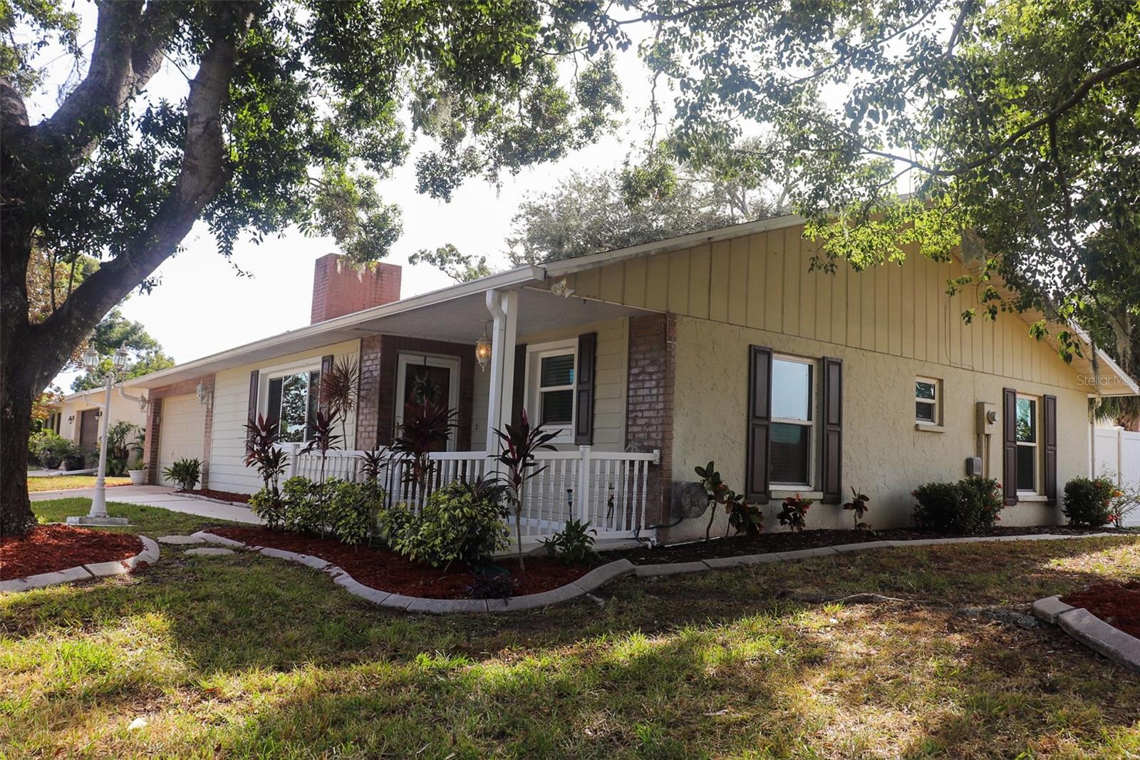 UNIVERSITY PINES - Residential