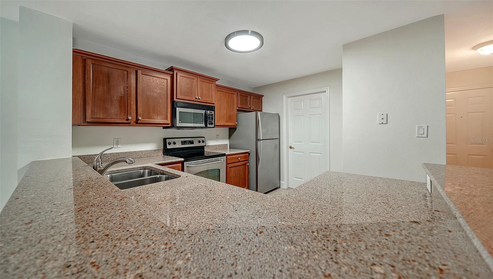 VINTAGE GRAND - Residential