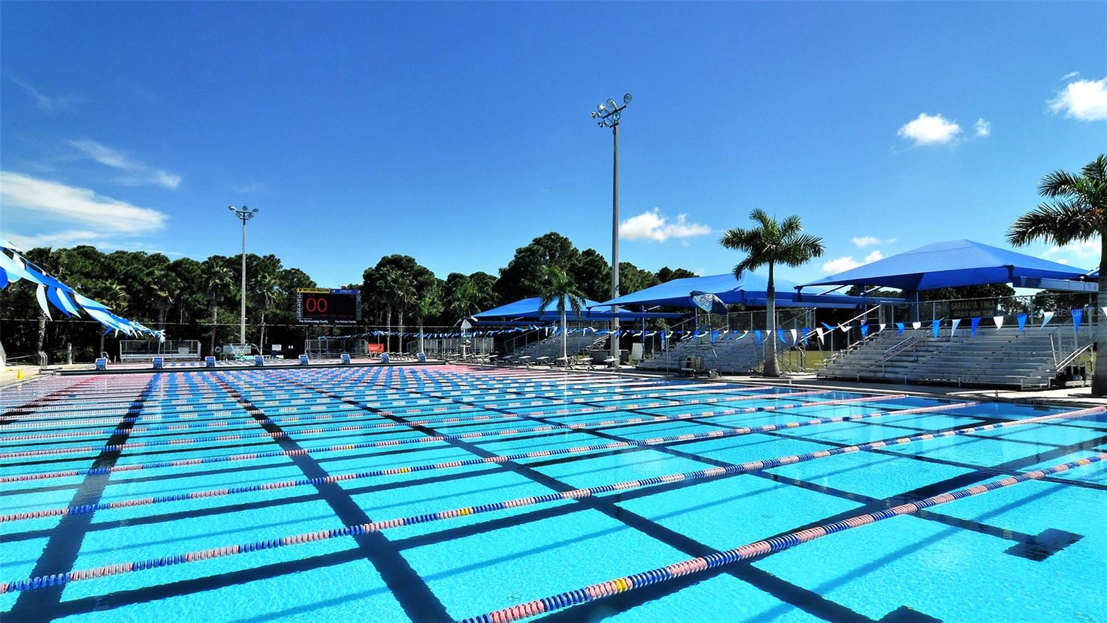 VINTAGE GRAND - Residential