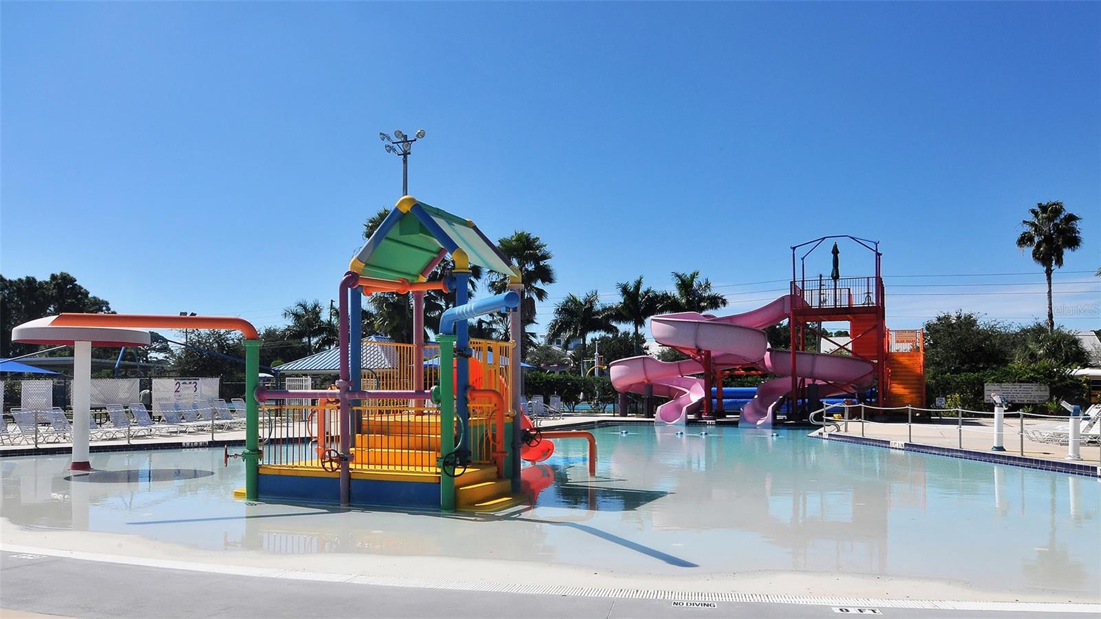 VINTAGE GRAND - Residential