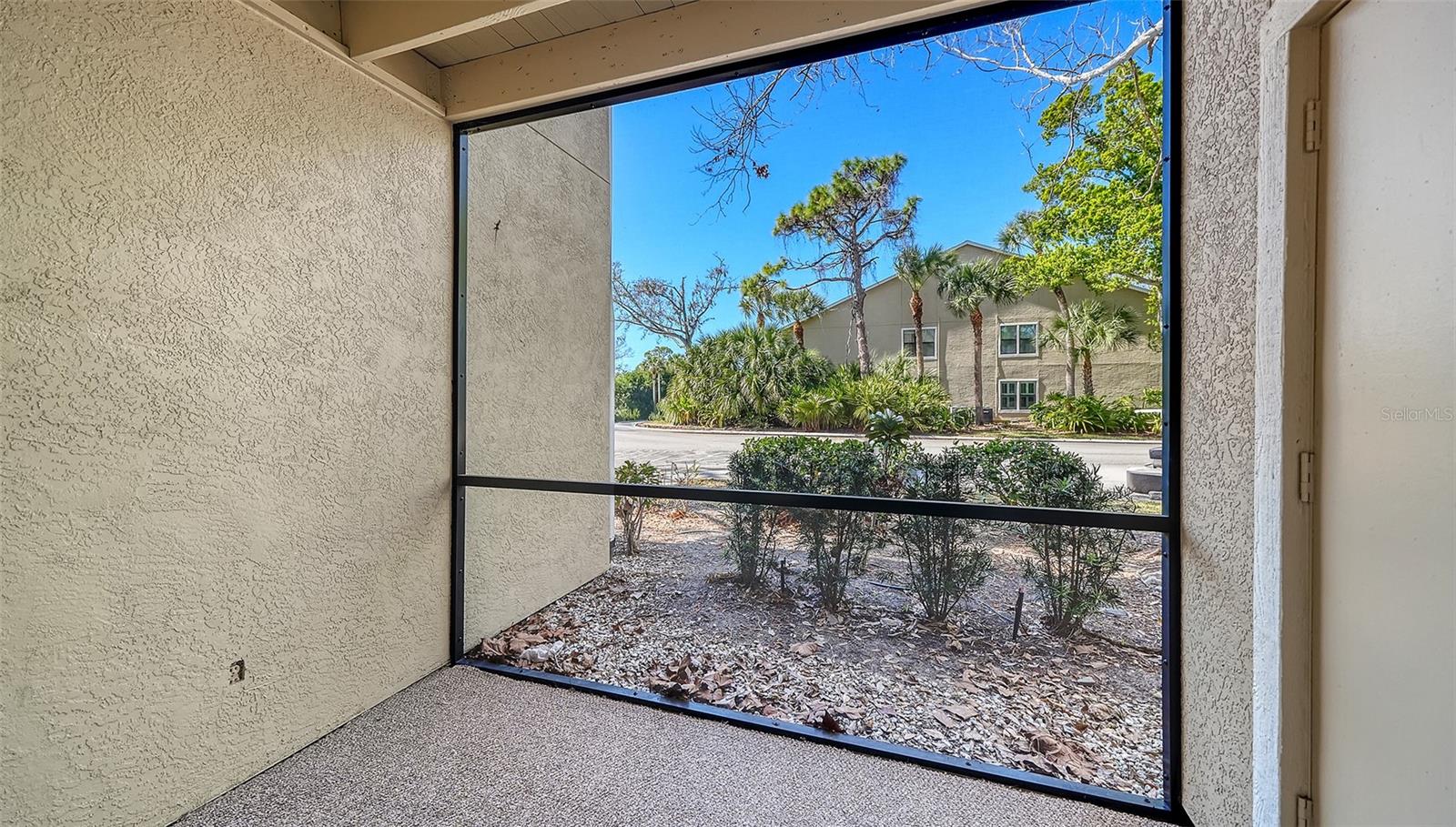 VINTAGE GRAND - Residential