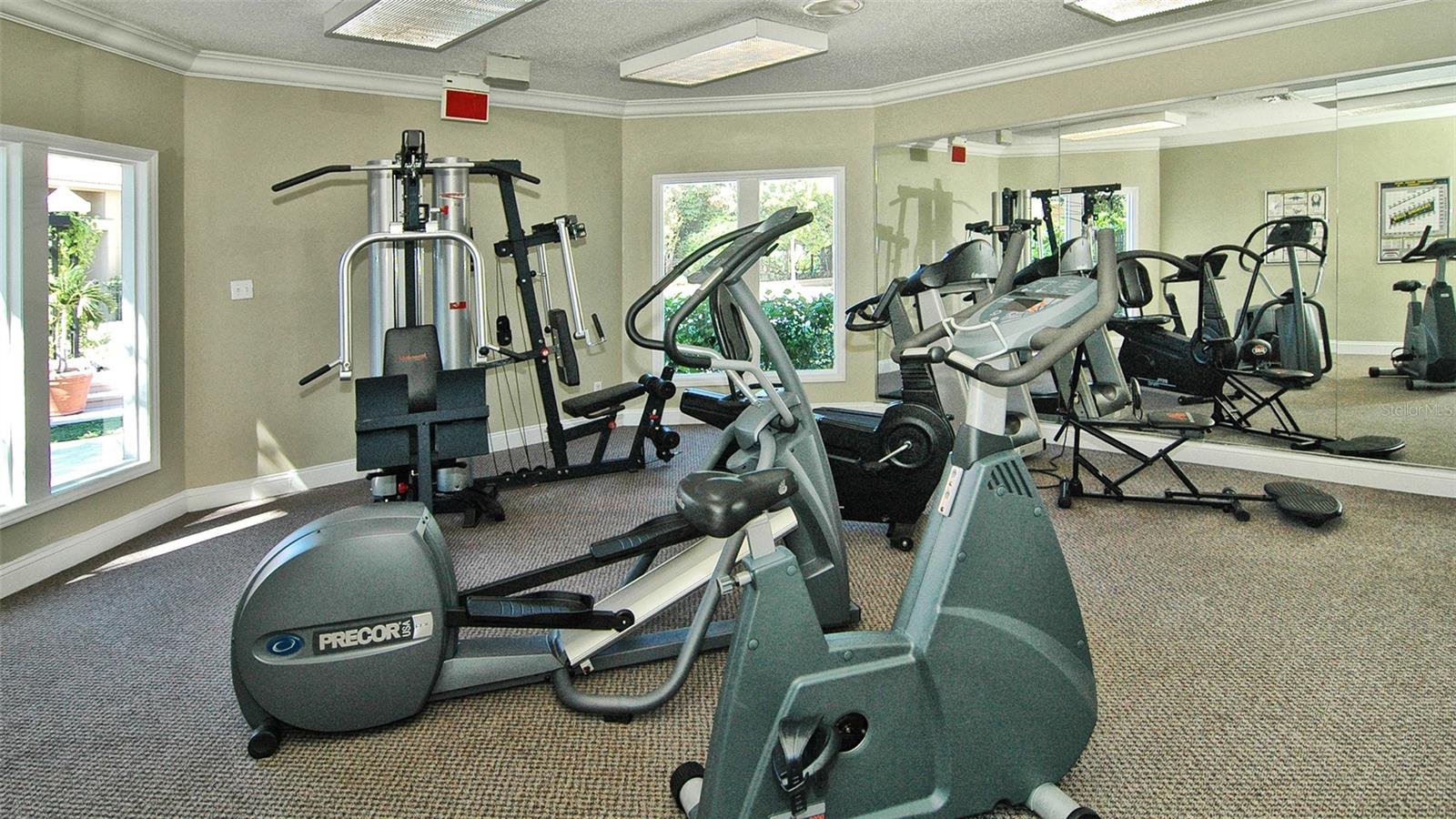 VINTAGE GRAND - Residential