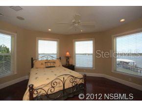 Peninsula Ave - Residential