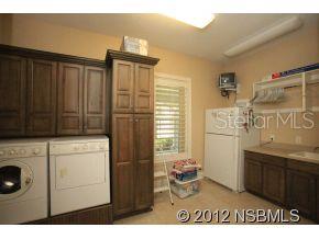 Peninsula Ave - Residential