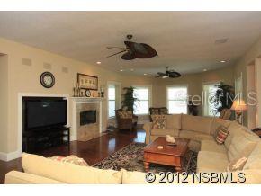 Peninsula Ave - Residential