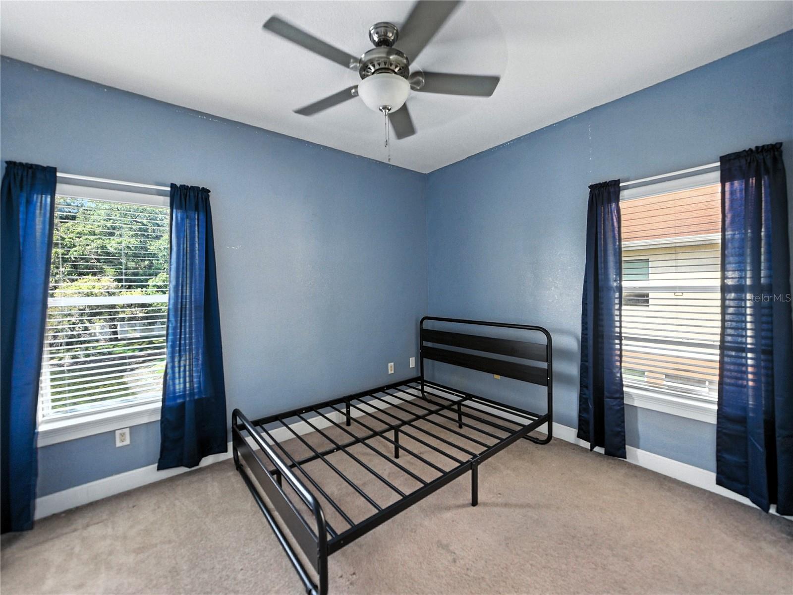 ALEXANDER WOODS TWNHMS - Residential