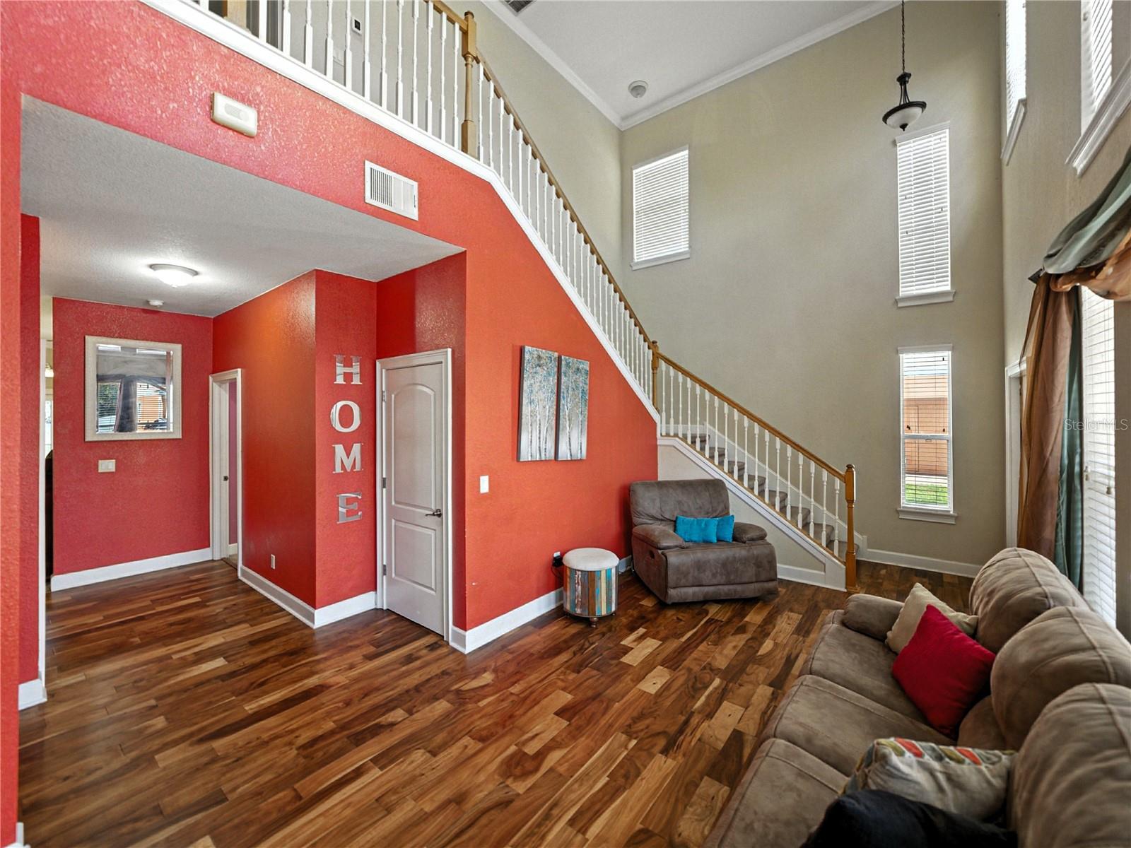 ALEXANDER WOODS TWNHMS - Residential