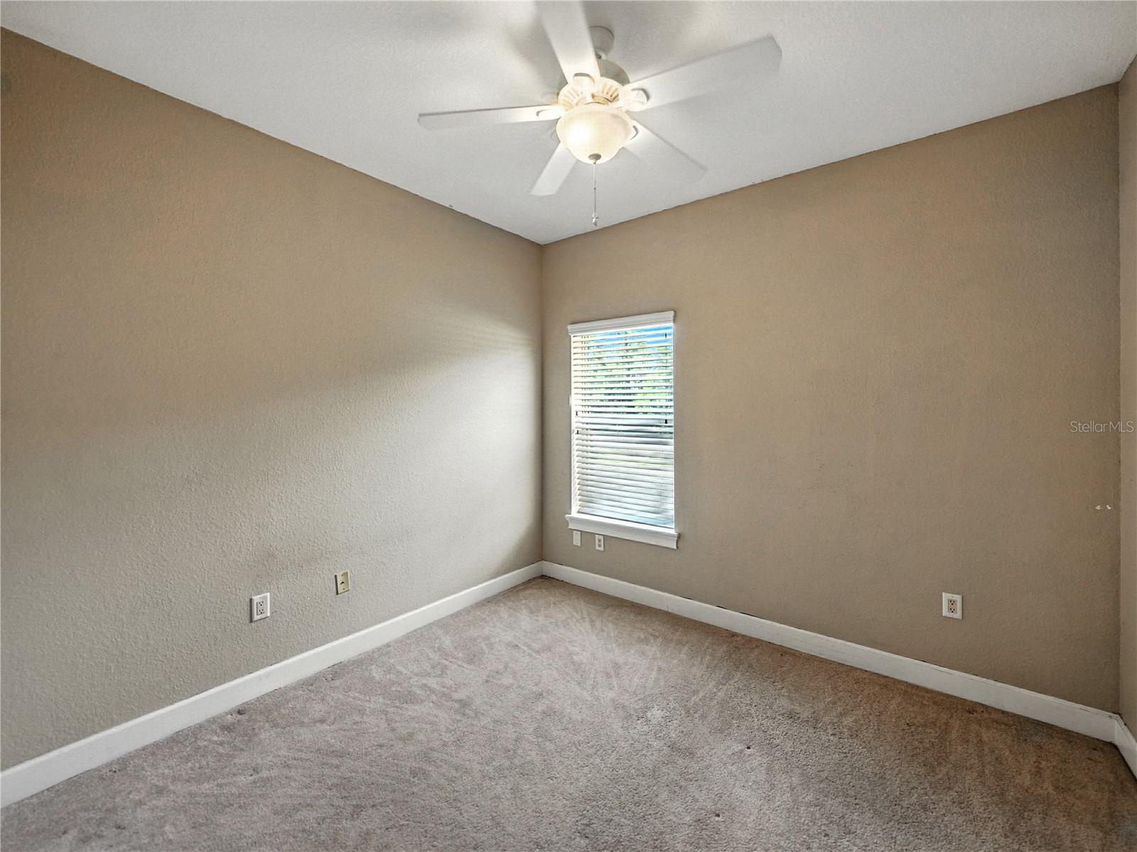 ALEXANDER WOODS TWNHMS - Residential