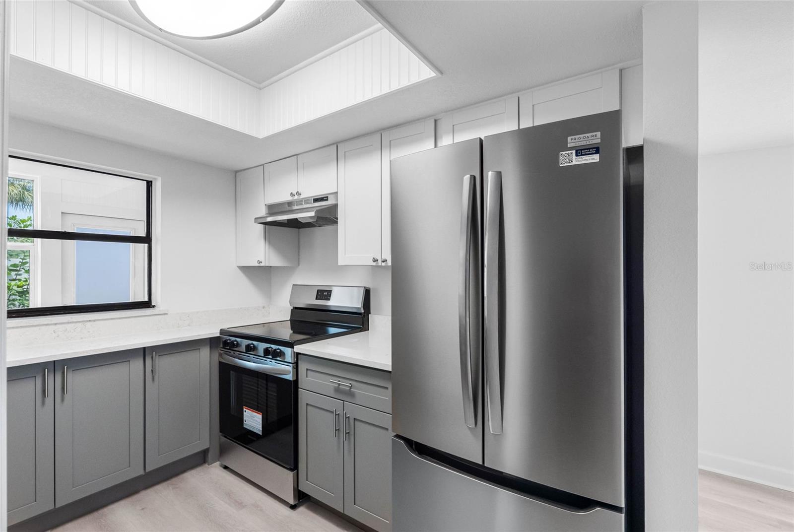 WINDRUSH COVE PH 1 CONDO - Residential