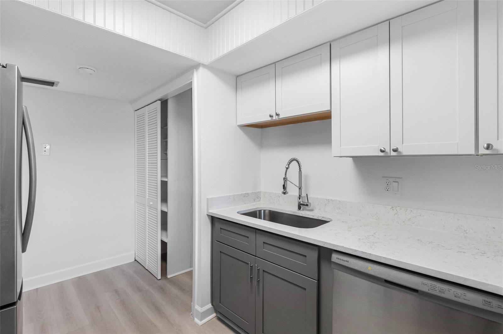 WINDRUSH COVE PH 1 CONDO - Residential