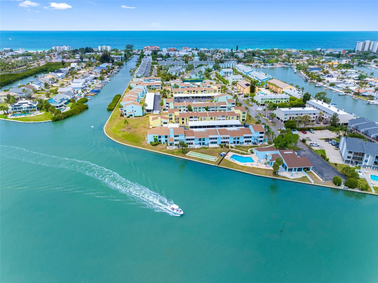 WINDRUSH COVE PH 1 CONDO - Residential