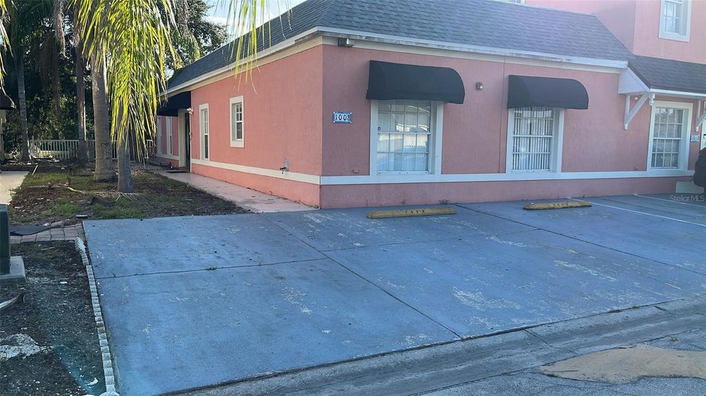 Photo of 1008 Universal Rest Place, Kissimmee, FL 34744 (MLS # S5131707)