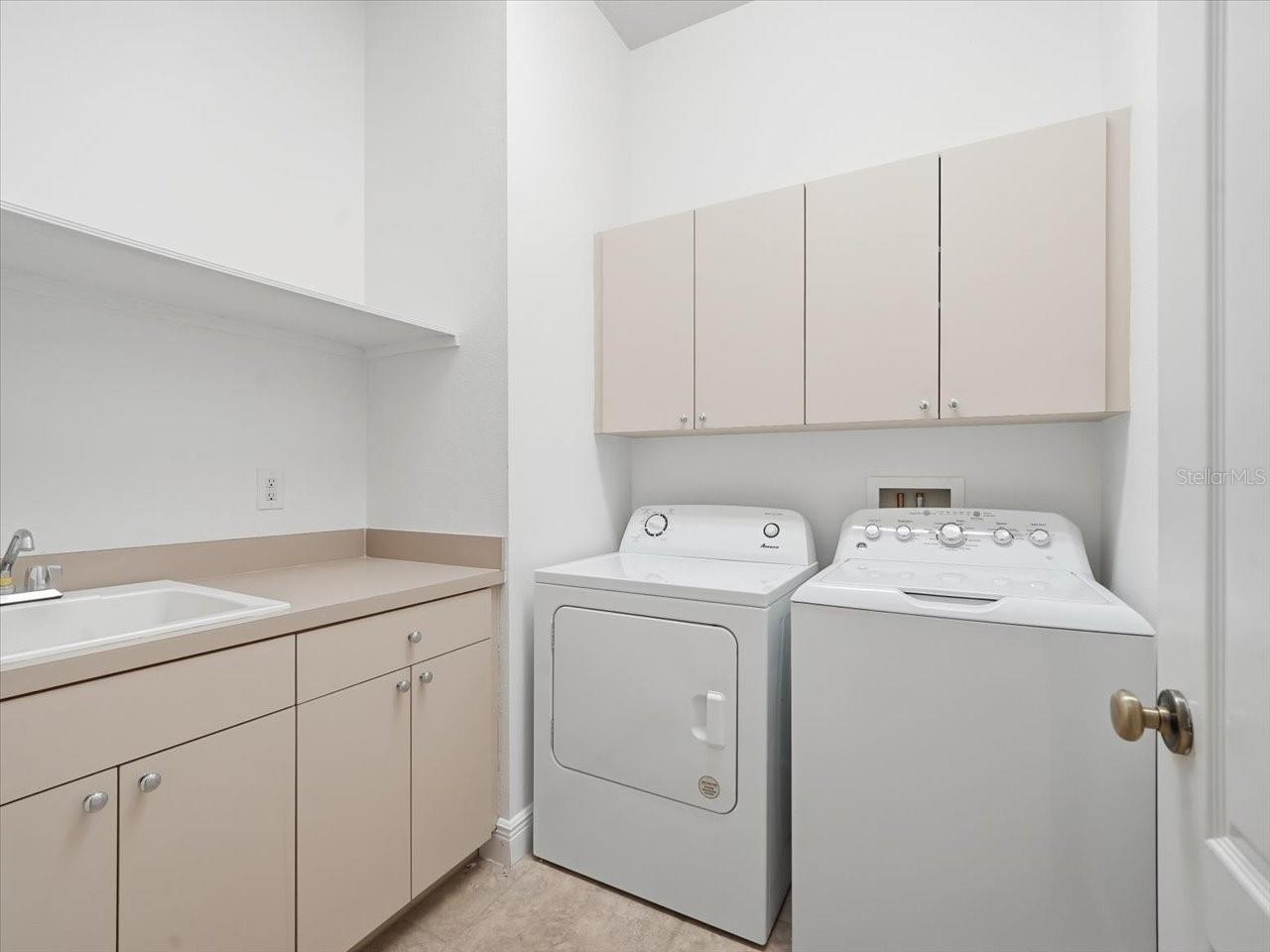 PINE CREST ESTATES - Residential