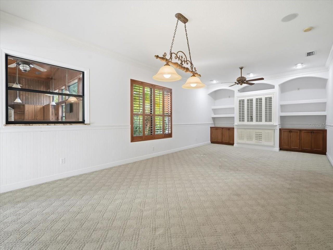 PINE CREST ESTATES - Residential